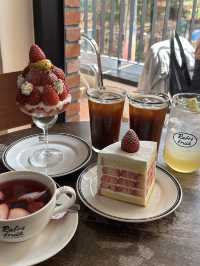 딸기 디저트 천국🍓 성수 라프레플루트🍰
