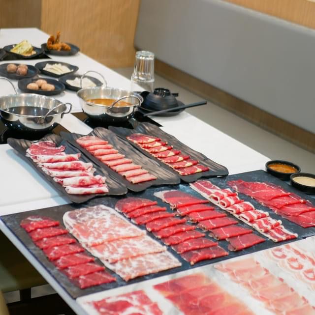 🍲𝙎𝙝𝙪𝙪𝙨𝙝𝙖𝙗𝙪 เนื้อวากิว𝘼𝟱 🥩 