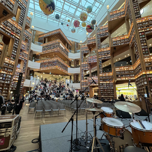 Byeolmadang Library Starfield Suwon