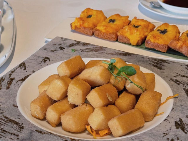 擁有米芝蓮星級和黑珍珠鑽級餐廳美譽的粵菜食府