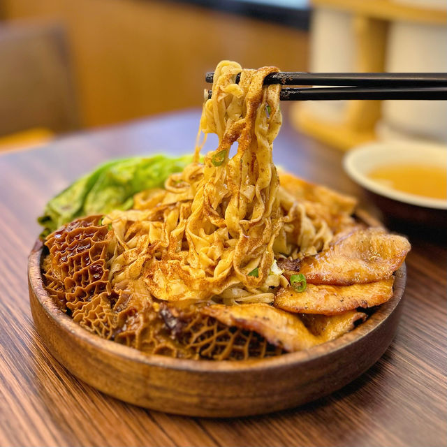 必試米芝蓮推介蝦籽撈麵🦐