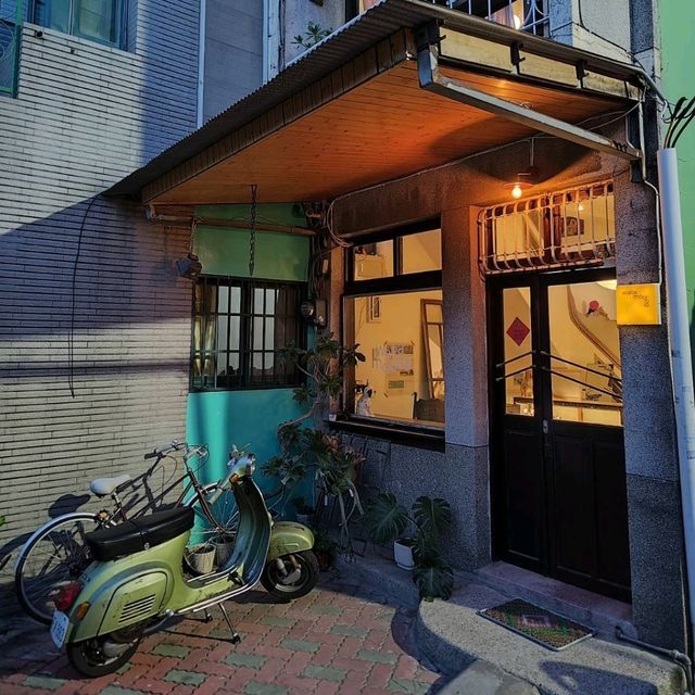 台南老宅咖啡廳-Wakamodog
