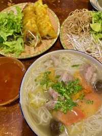 【ベトナム飯】ニャチャンでぶらり立ち寄る名店
