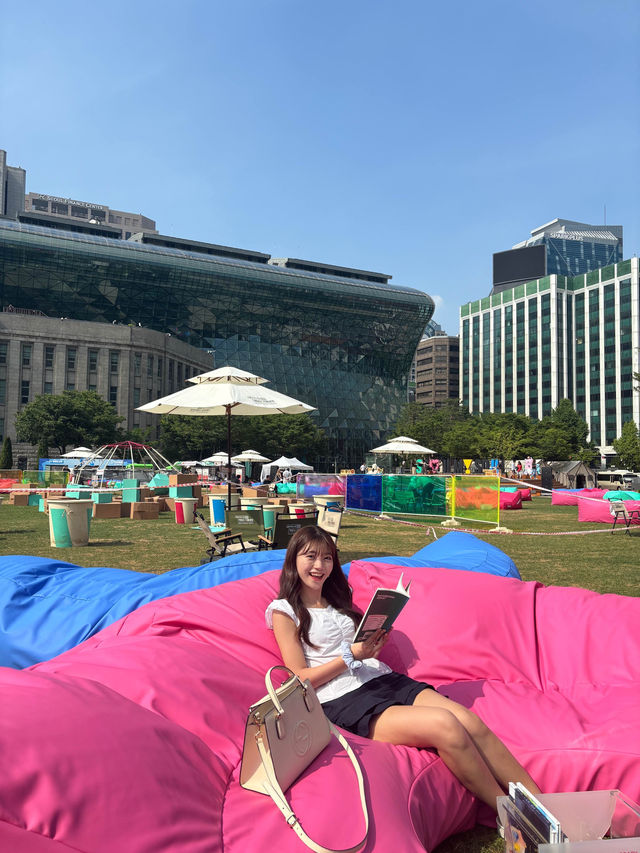 서울의 중심에서 독서를 즐길 수 있는 시청❤️