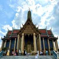 【タイ/バンコク】タイの三大寺院の一つ「ワットプラケオ」