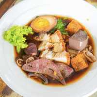 สโรชา ก๋วยเตี๋ยวเรือ ก๋วยจั๊บรสเด็ด