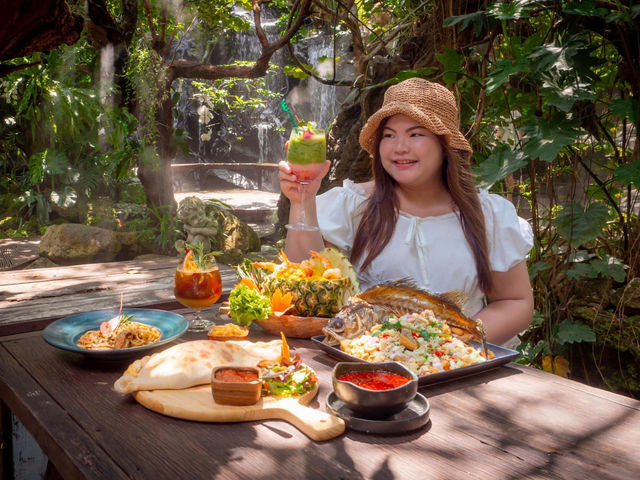 คาเฟ่และร้านอาหารใจกลางกรุง บรรยากาศสวนป่า 🌳🌳