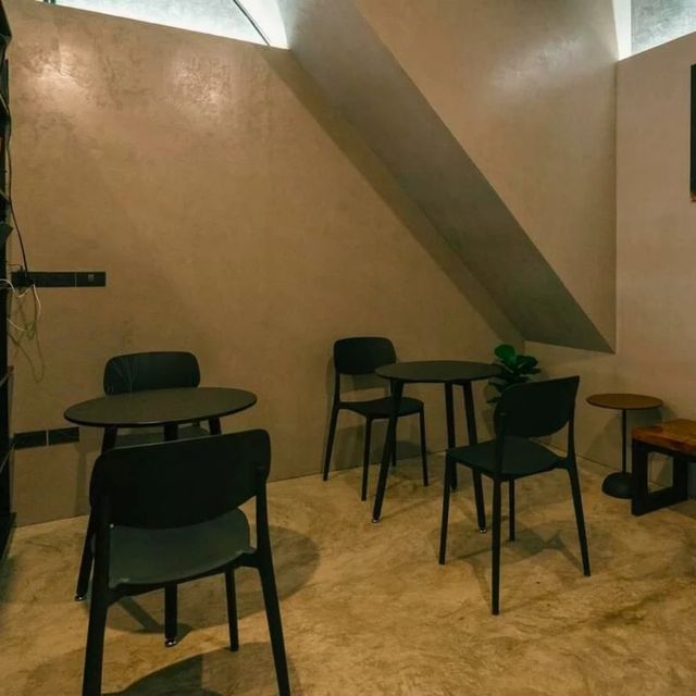🥧Itsara Coffee Bar ค่าเฟ่ที่อบอุ่นและมีสไตล์
