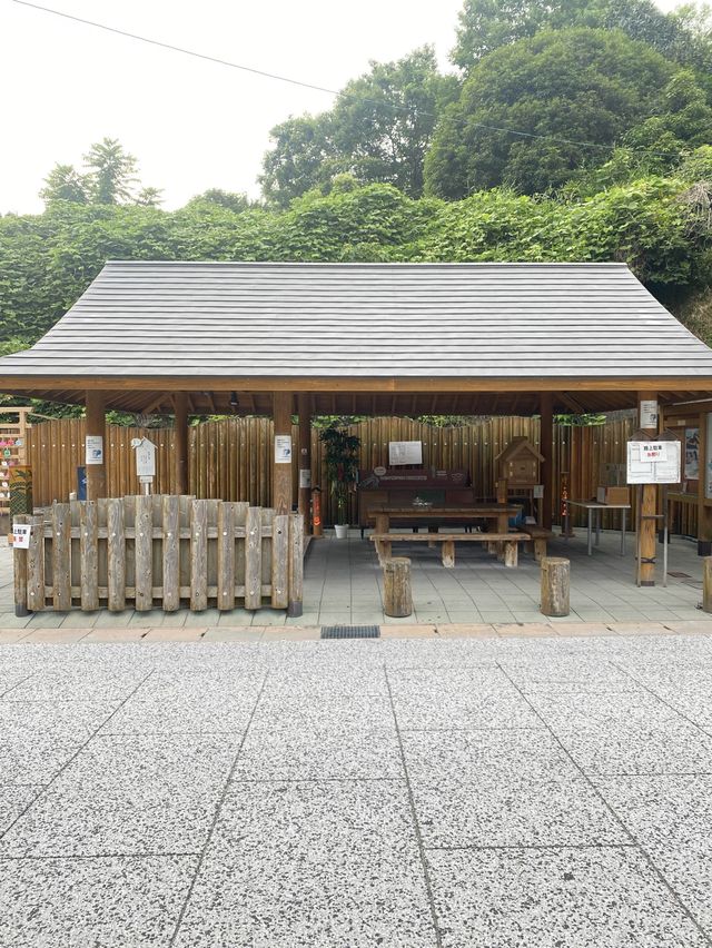 【島根】美肌の湯で足湯（屋根付）