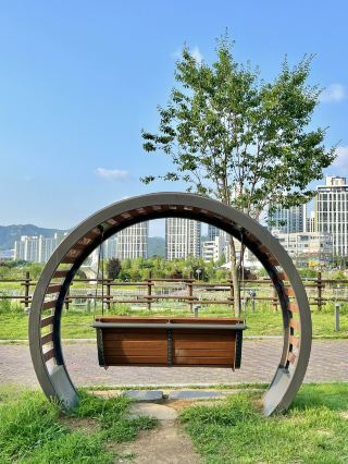Okjeong Lake Park