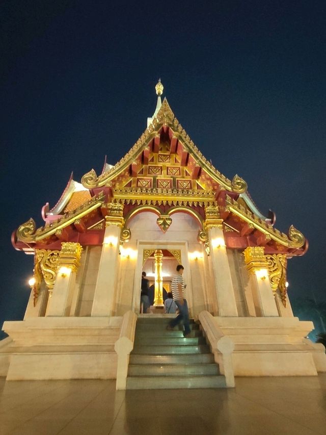 ไหว้ศาลหลักเมืองอุดรธานีเสริมสิริมงคล