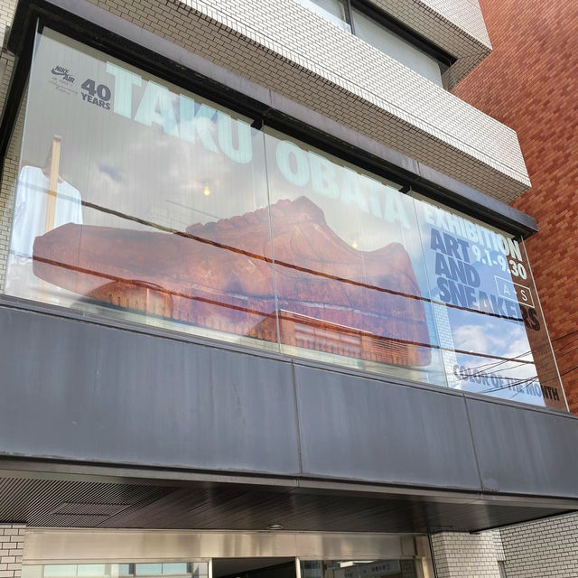 【原宿】スニーカーと作品を見分けられますか？👟アートとヒップホップカルチャーを感じる展覧会！