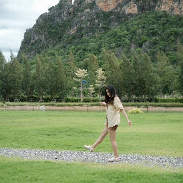 จิบกาแฟ ชมวิวเขาอีโก้ ที่ IKO Camp & Cafe