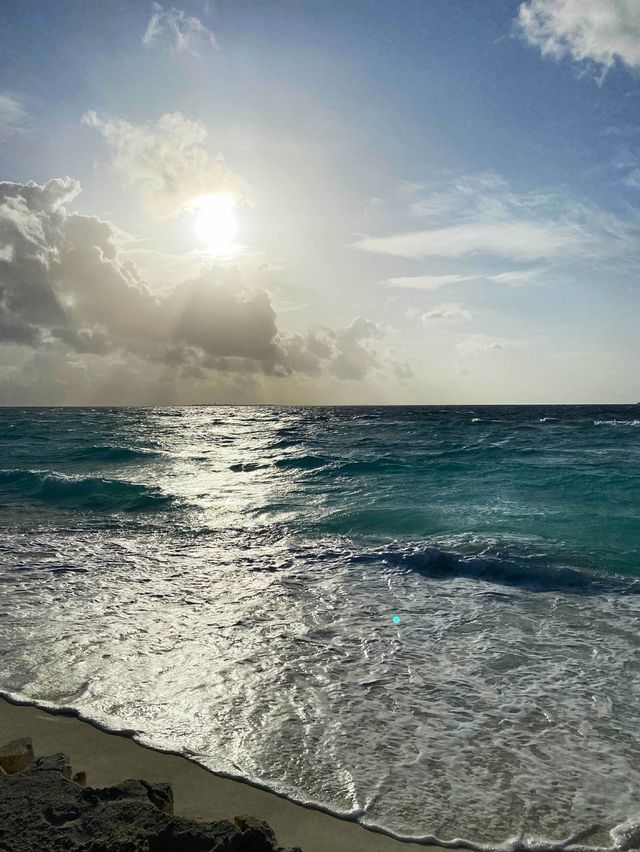 Beautiful sunset across the Indian Ocean Sea 🌅🌅