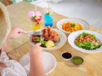 คาเฟ่ทุ่งหญ้าหลากสี ฟีลเทพนิยาย 