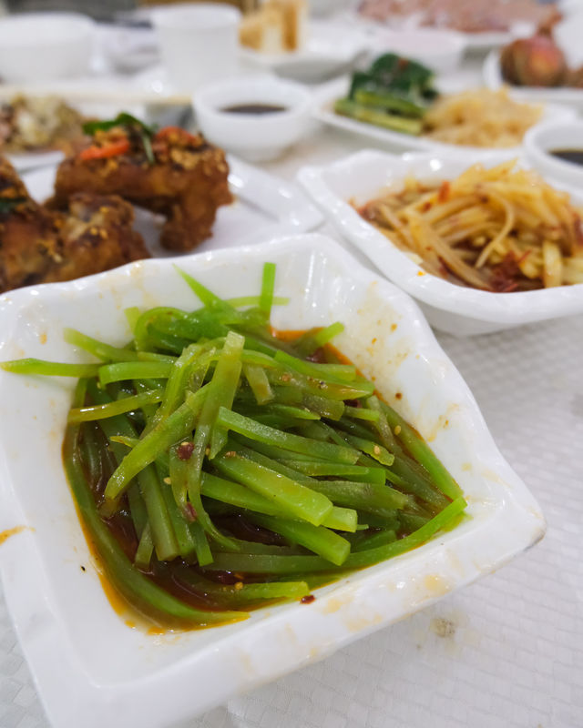 想吃大閘蟹?隨便吃隨便點!