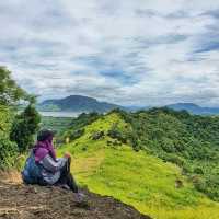 🇲🇾 Summit Spectacle: Conquering Bukit Tengkorak's Scenic Trails