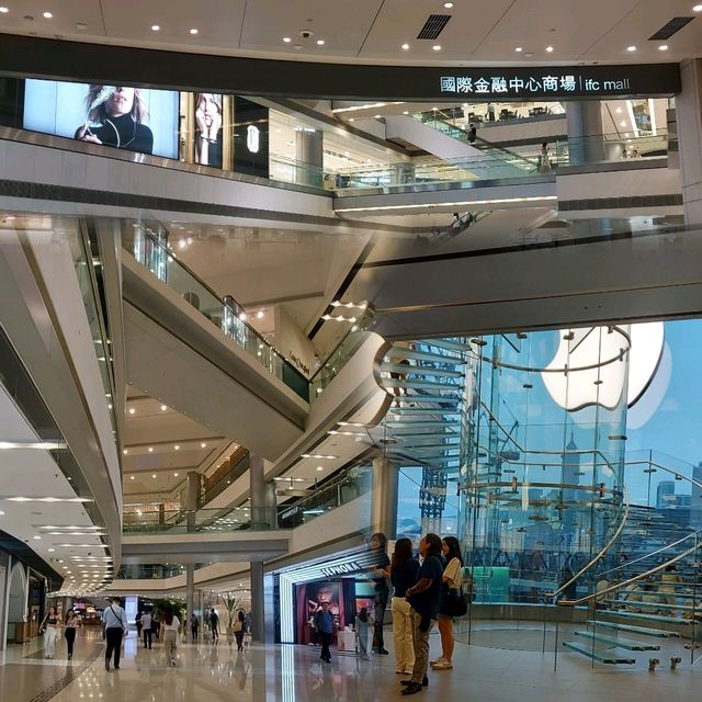 香港旅遊🌐🚇核心地帶•交通方便🚢•一應俱全🛍•ifc商場