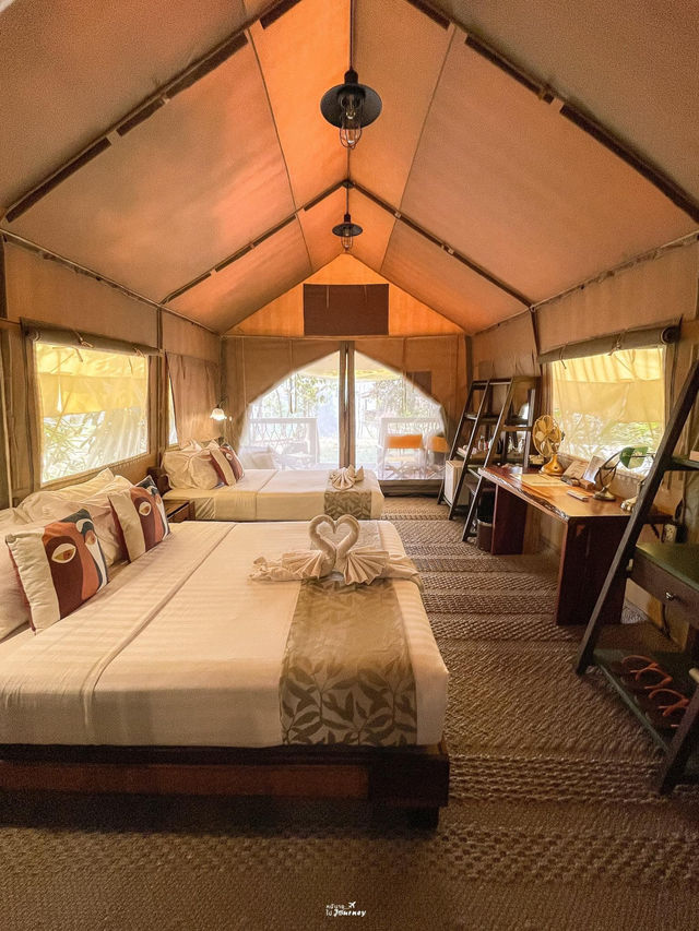 นอนเต็นท์หรูติดแอร์สไตล์ซาฟารี Hintok River Camp⛺️