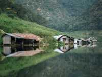 รร.บ้านก้อจัดสรร สาขาเรือนแพ 