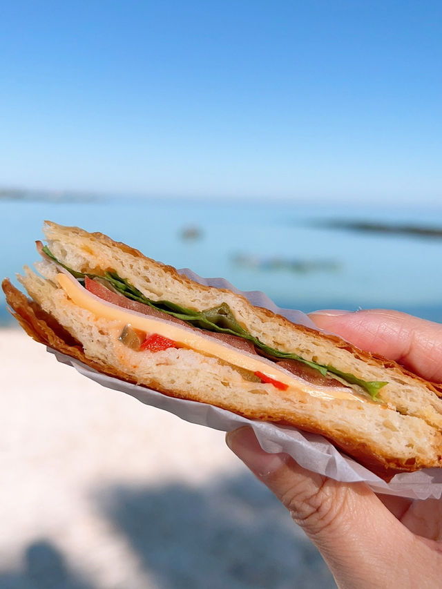 제주 🌴🌴서해의 아침이 바다가 더 맑더라구요~ 