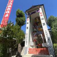 🌸⛩️✨ Explore the Sacred Beauty of Kushida-jinja Shrine in Fukuoka! 🏮🌺🔮