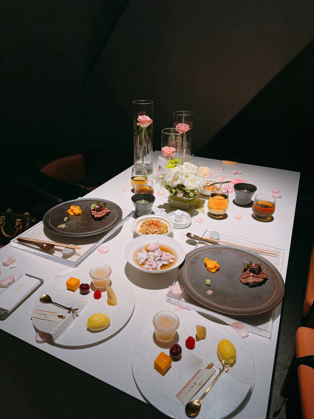  深圳浪漫鮮花盛宴｜¥698龍蝦雙人套餐