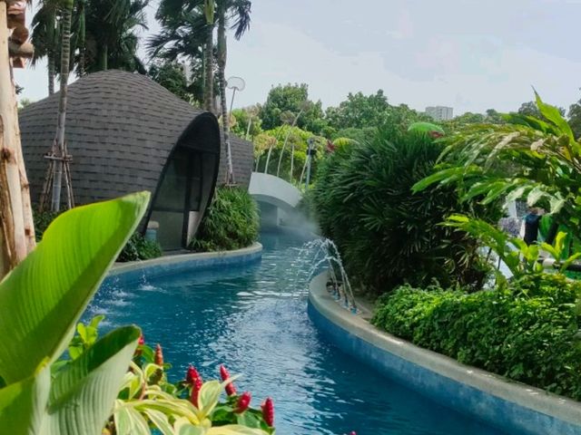 เที่ยวสวนน้ำ Space Pattaya 