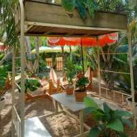 คาเฟ่ฟีลป่า House of Benedict พัทยา