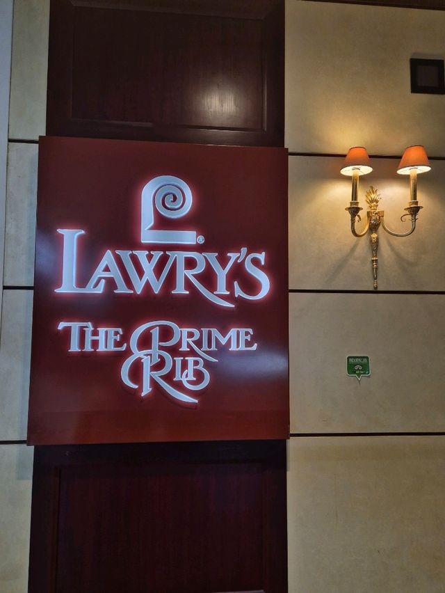 Family Friendly Meal At Lawry's Prime Ribs 🥩