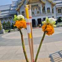 ทำบุญไหว้พระหลวงพ่อโสธร