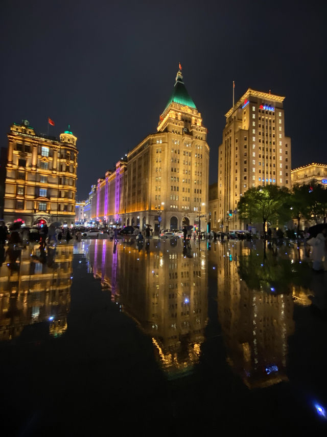 The Bund: Shanghai's Timeless Waterfront Charm The Bund: Shanghai's Timeless Waterfront Charm