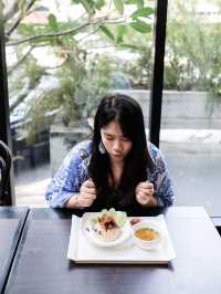 The Hub Cafe and Eatery คาเฟ่ไวบ์ดีย่านพระรามเก้า