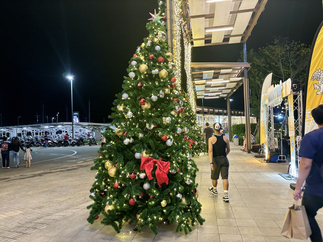 Santa’s Village @ Central Chanthaburi 🎄