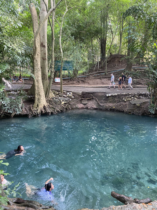 เที่ยวน้ำผุดธรรมชาติที่บ้านท่าช้าง เขาใหญ่