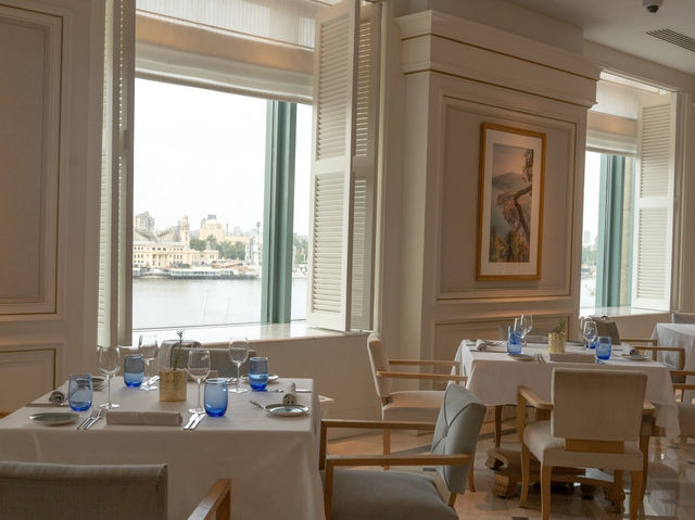 Four Seasons Hotel فندق فور سيزون نايل بلازا القاهره