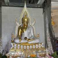 💫วัดพระธาตุผาซ่อนแก้ว✨