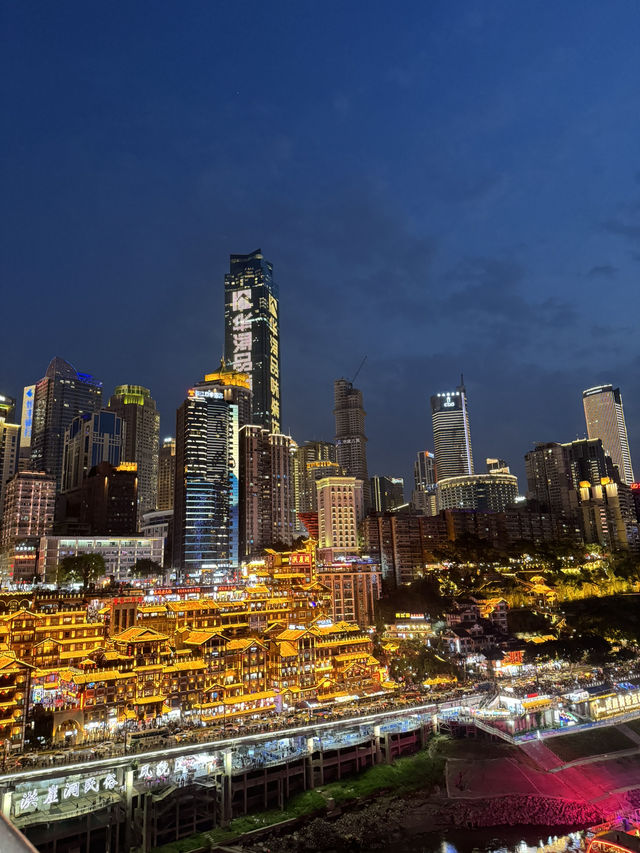 🇨🇳 Glow of History: Discover the Magic of Hongya Cave in Chongqing 