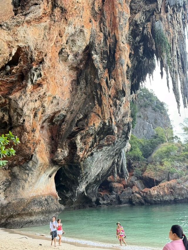 หาดไร่เลย์ จ.กระบี่