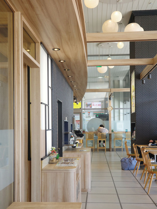📍 COCOCHI COFFEE/高知