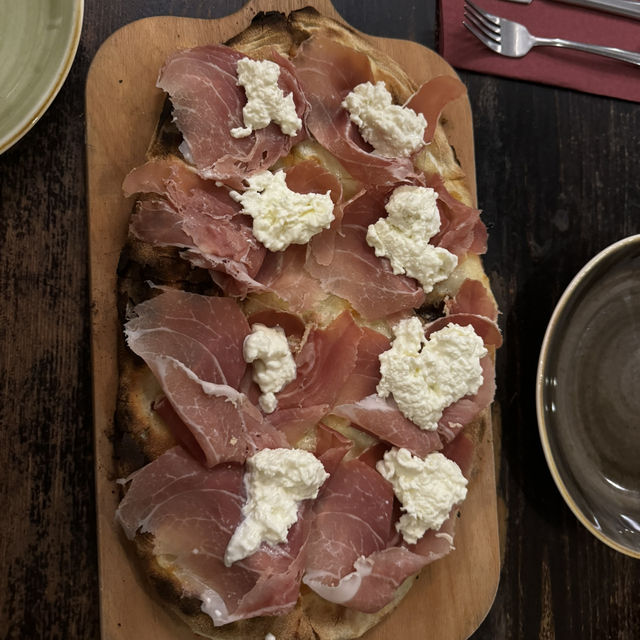 ❤️マルタで1番好きなイタリアんレストラン🍕🤍