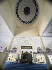 The mosque’s architecture is simple yet elegant 