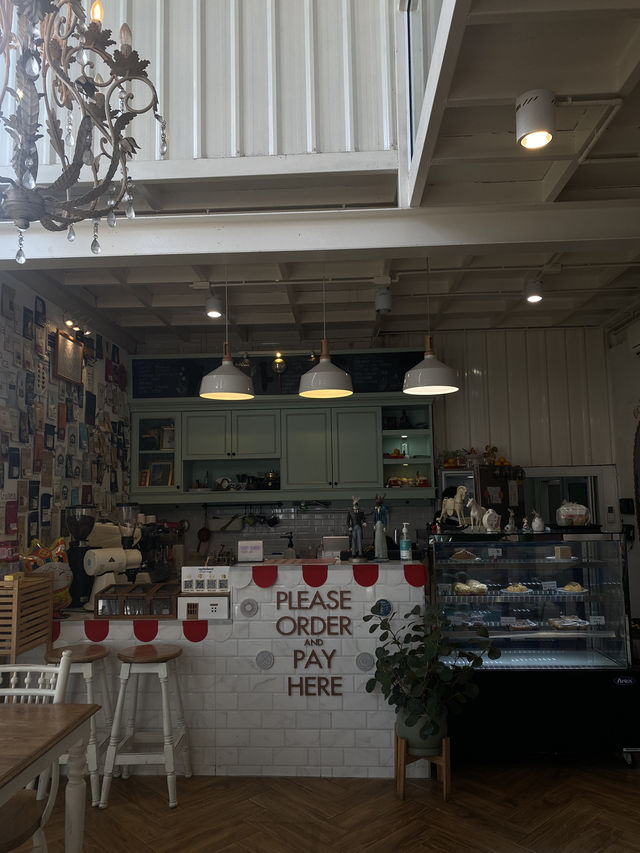 ร้านลับมินิมอลในปัตตานี