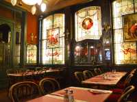 FALSTAFF – A Classic Belgian Dining Experience in Brussels
