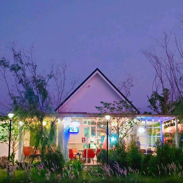 คาเฟ่น้องใหม่ใรฉะเชิงเทรา