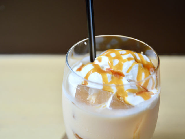 A Sweet Escape at Uzna Omom Café