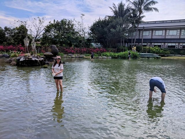 立川漁場摸蜆兼洗褲，體驗下水撈蜆仔的樂趣！