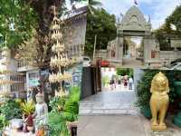 Markets and Monarchs: The Heartbeat of Phnom Penh