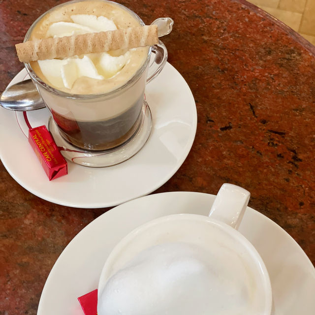 오스트리아 비엔나에서 비엔나커피 마시기☕️