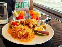 Back to the Golden Lounge where you can enjoy the facilities and food